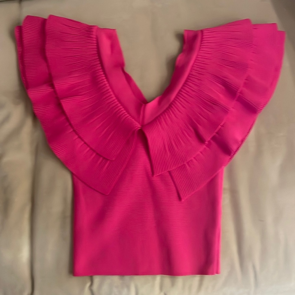 Ethos new top